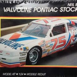 VALVOLINE PONTIAC STOCK CAR (Neil Bonnett´s) – MONOGRAM 1:24